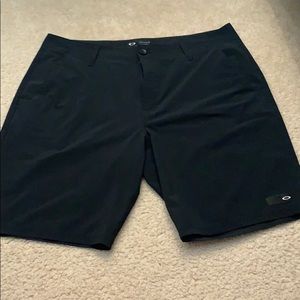 Oakley golf shorts